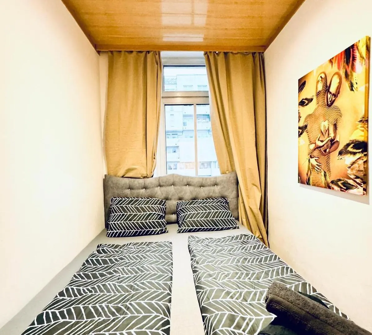 Amazing 4Br Shared Apartment 10 Minute Walk To Fac Platz Wiedeń 0*,  Austria