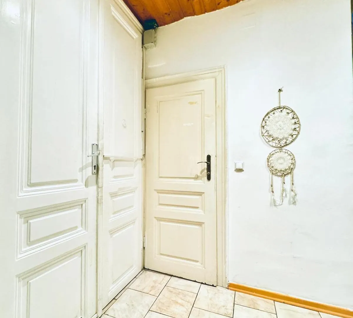 Amazing 4Br Shared Apartment 10 Minute Walk To Fac Platz Vienne