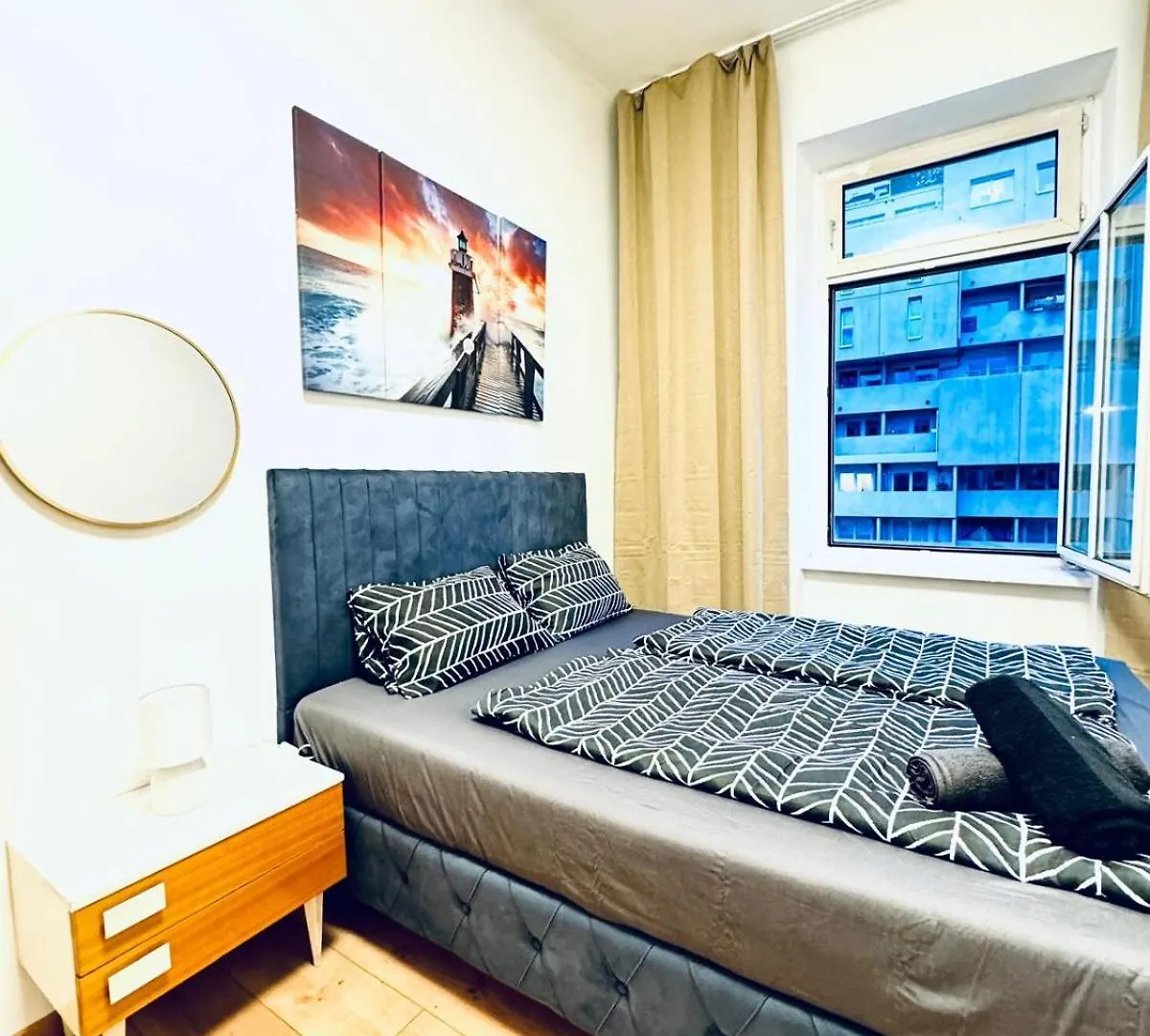 Amazing 4Br Shared Apartment 10 Minute Walk To Fac Platz Vienne