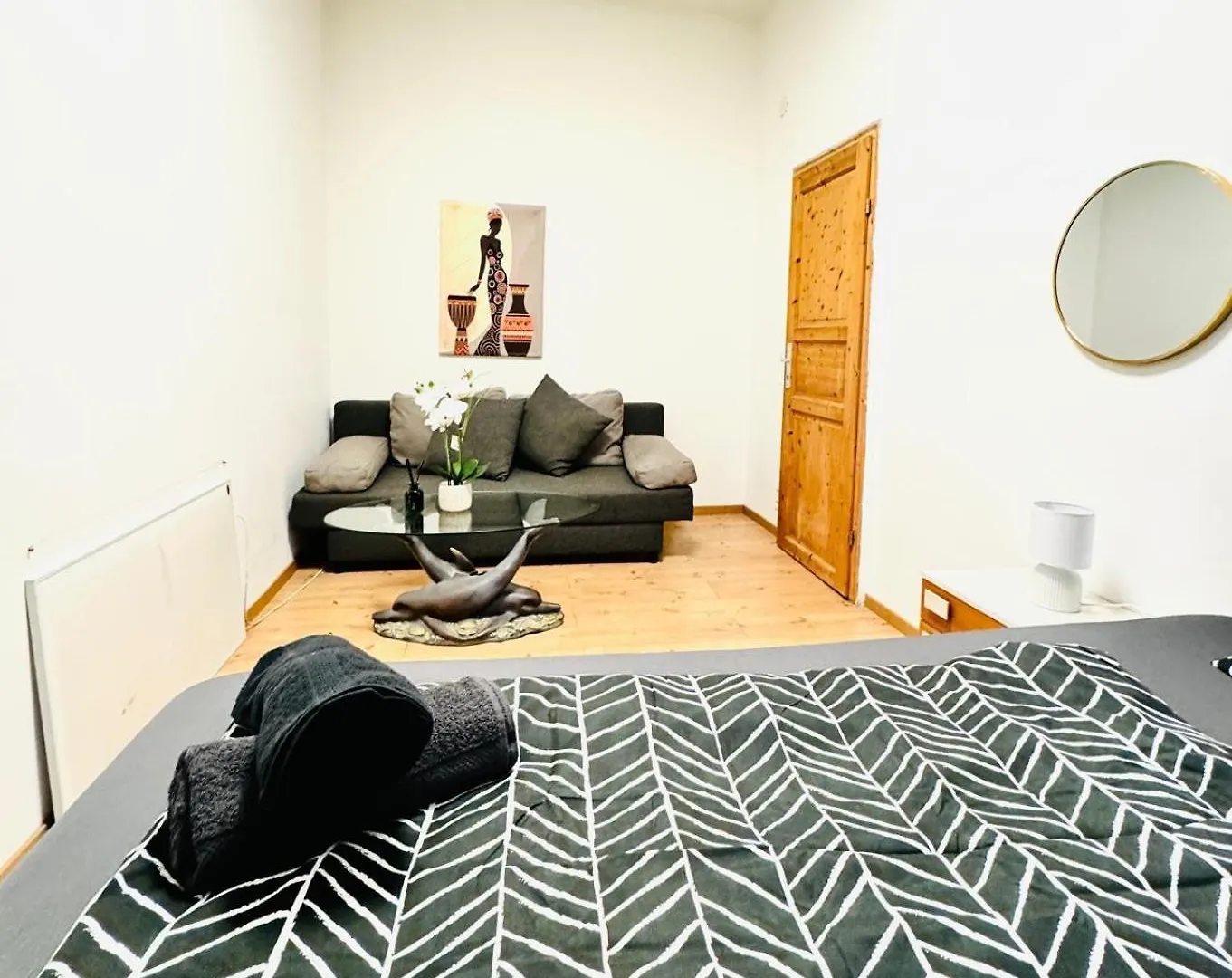 Amazing 4Br Shared Apartment 10 Minute Walk To Fac Platz Vienne
