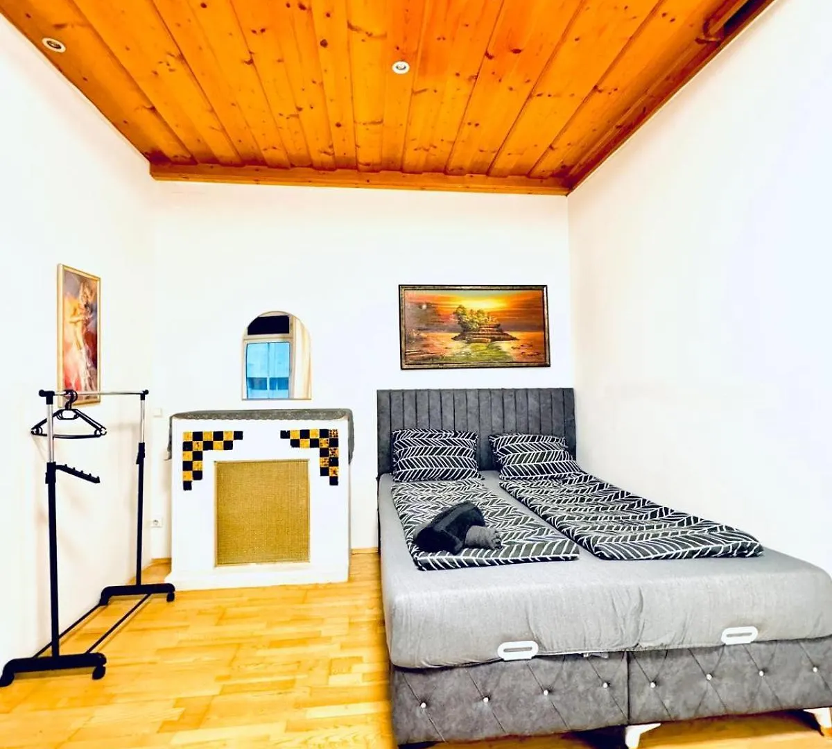 Amazing 4Br Shared Apartment 10 Minute Walk To Fac Platz Vienne 0*,