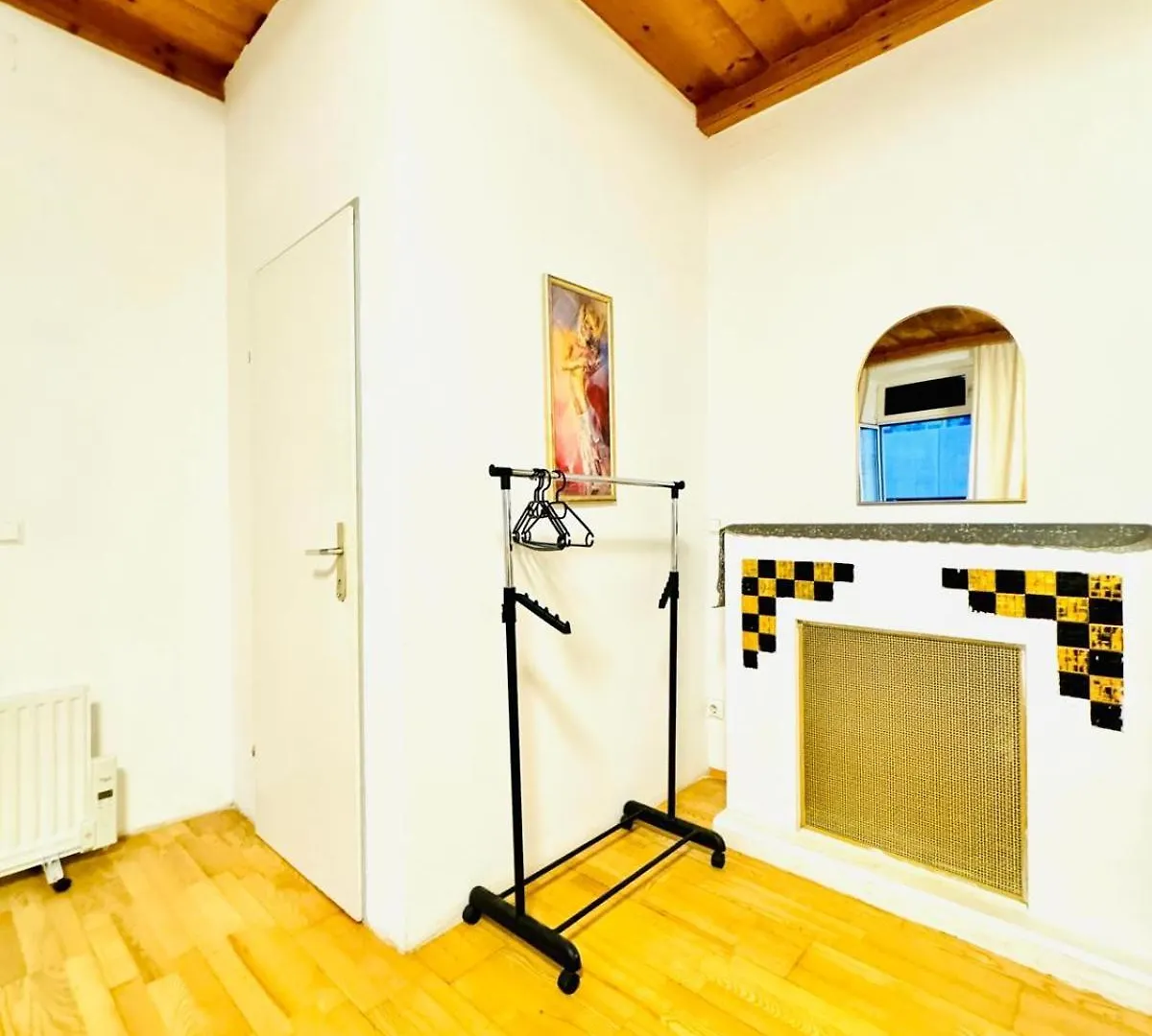 Amazing 4Br Shared Apartment 10 Minute Walk To Fac Platz Vienne