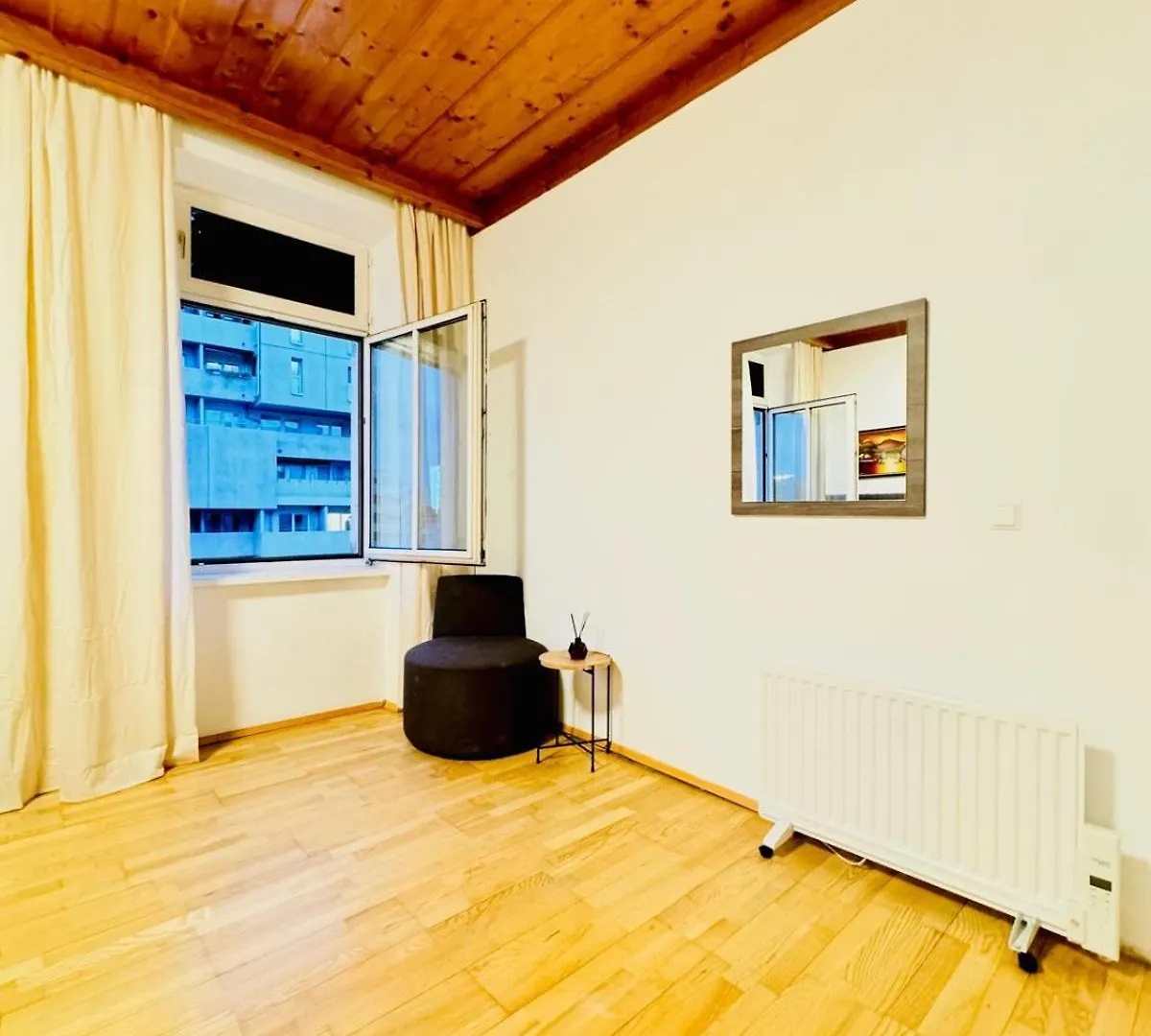 Amazing 4Br Shared Apartment 10 Minute Walk To Fac Platz Vienne